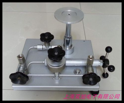 活塞式壓力真空計-0.1~0.25代計量院鑒定證書