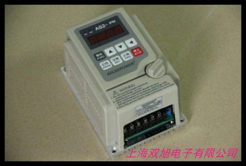 �r��ԃ���ھ��ͷ����и�׃�l�� ���и�Cе�O�䌣�� 0.75KW׃�l�� ����220V׃�l��