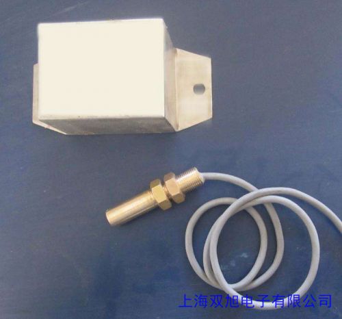 3655944 213272磁電式轉(zhuǎn)速傳感器 速度傳感器