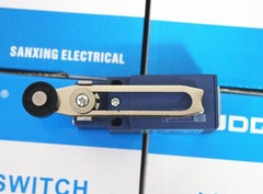 萬能轉(zhuǎn)換開關(guān)LW26-125/3定制